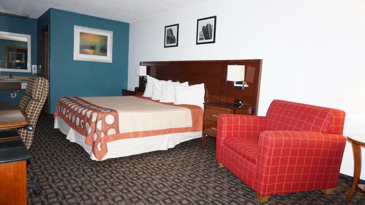 Lakes Inn Warsaw Dış mekan fotoğraf