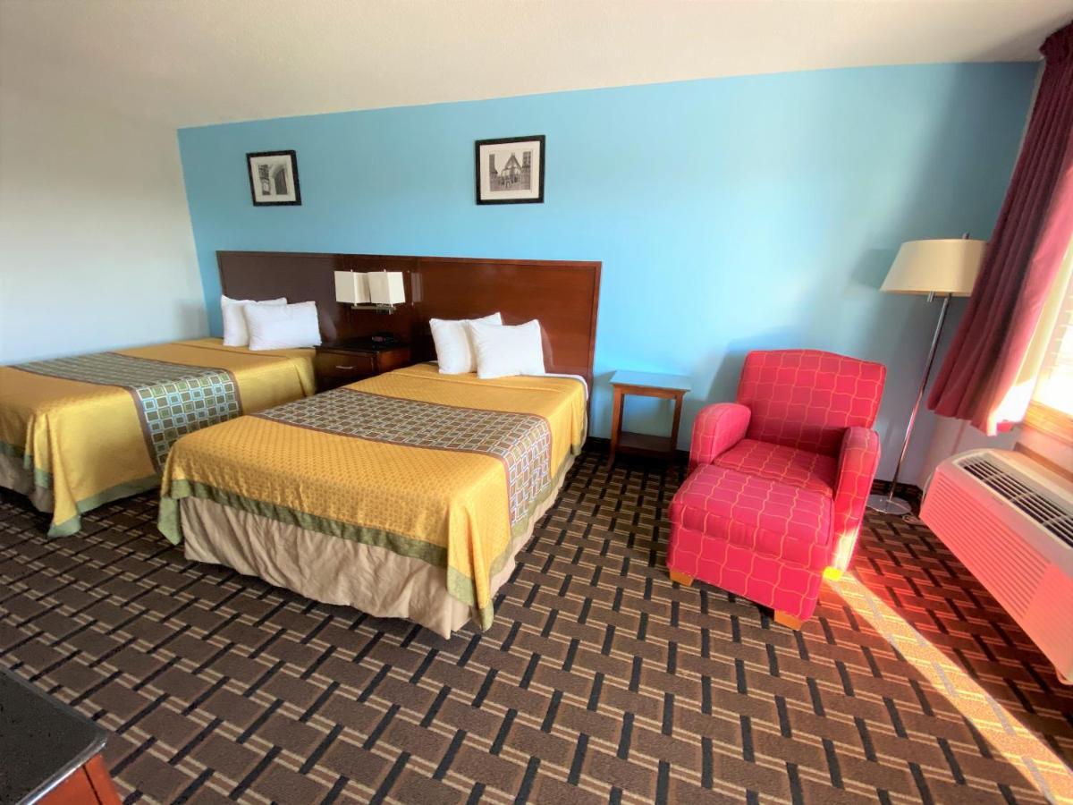 Lakes Inn Warsaw Dış mekan fotoğraf